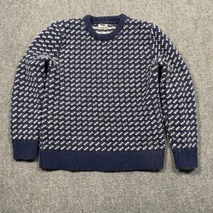 L.L. Bean Navy and White Crew Neck Sweater (S/M)
